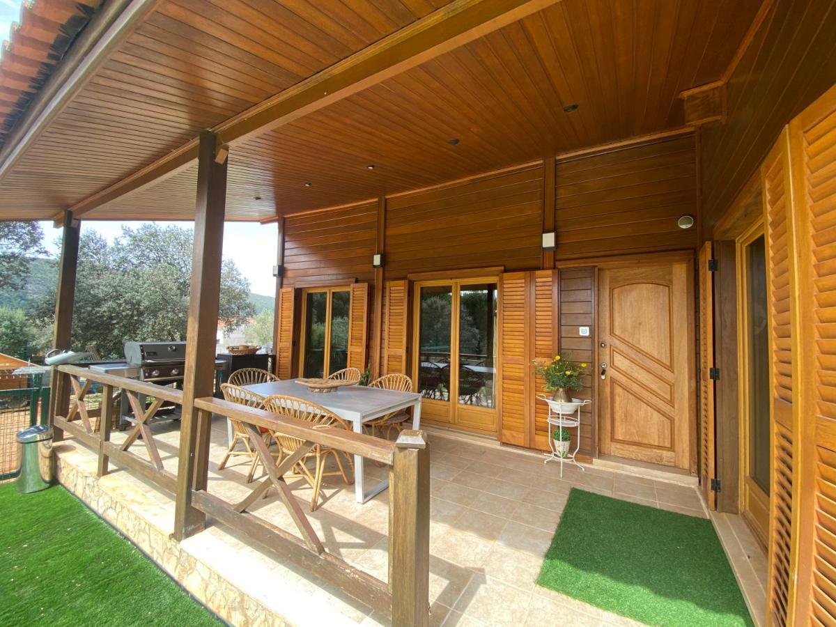 Wooden Twin Room Minde Esterno foto